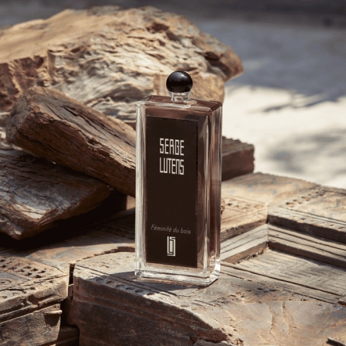 FÉMINITÉ DU BOIS Eau de Parfum