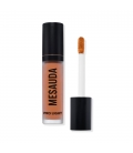 PRO LIGHT CONCEALER Correcteur fluide