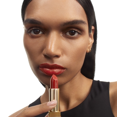ROUGE PUR COUTURE  Rouge à Lèvres fini satin